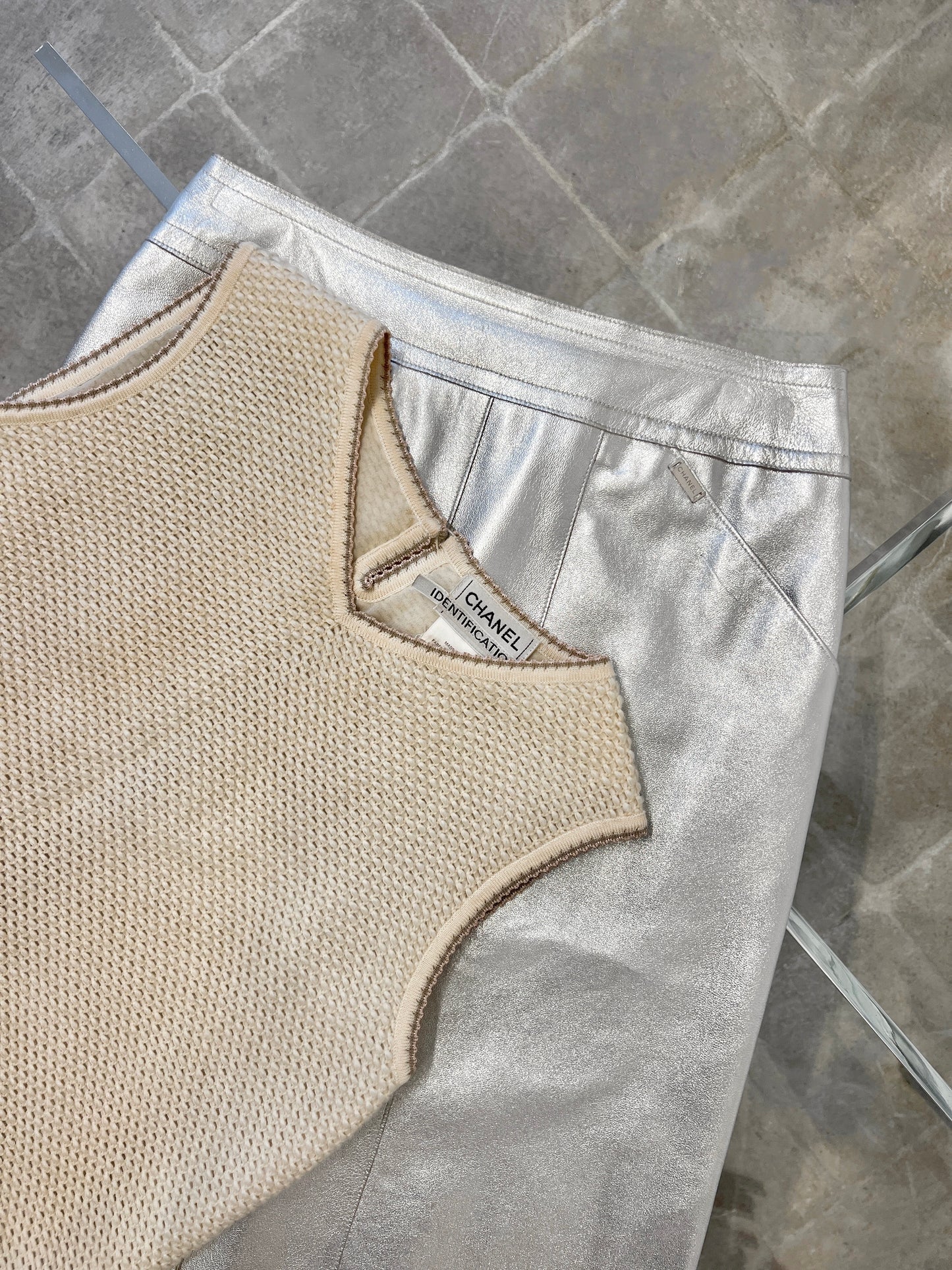 FW 1999 Chanel leather skirt