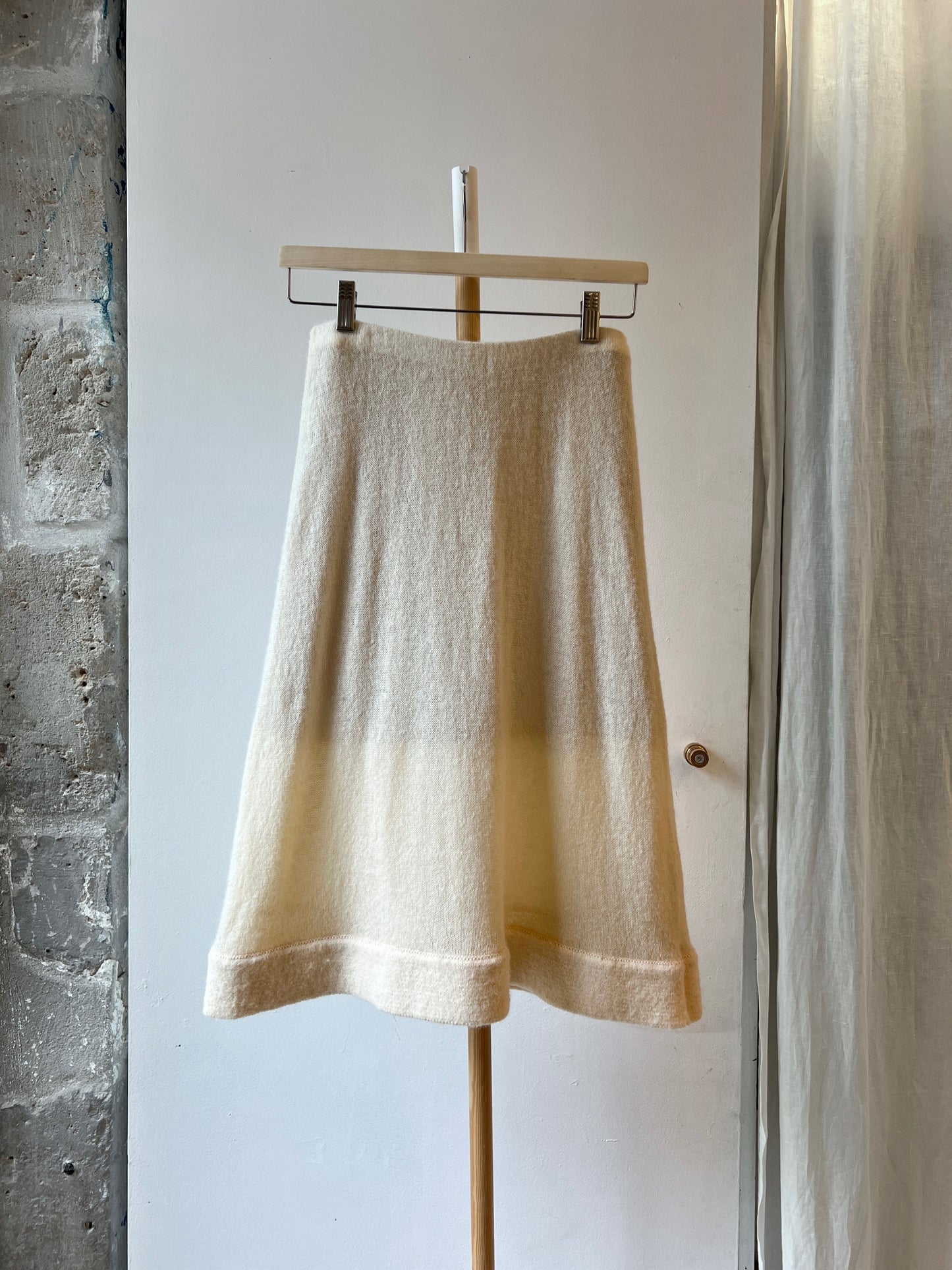 1990 wool skirt